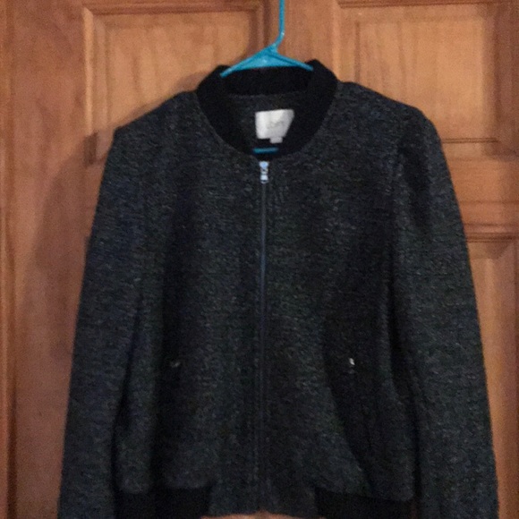 Jacket - Picture 1 of 2